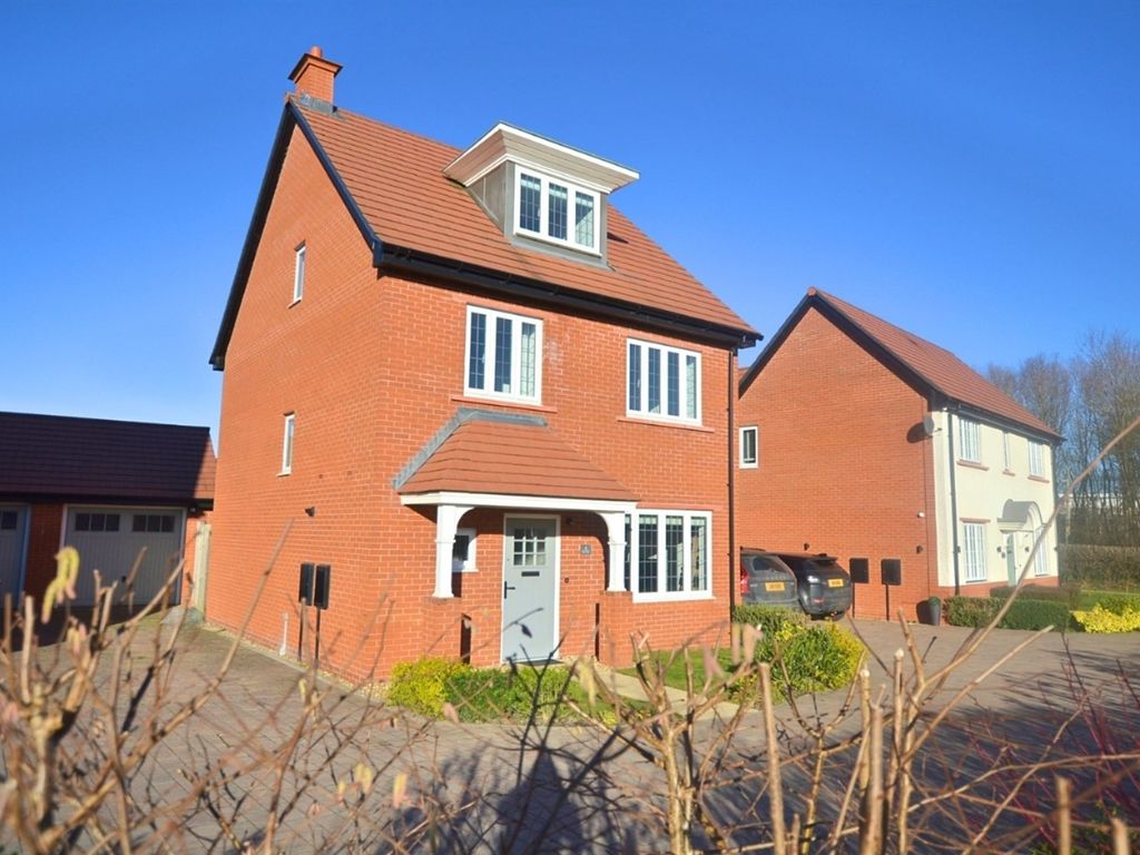 4 bed detached house for sale in Bluebell Road, Holmes Chapel, Crewe CW4, £495,000
