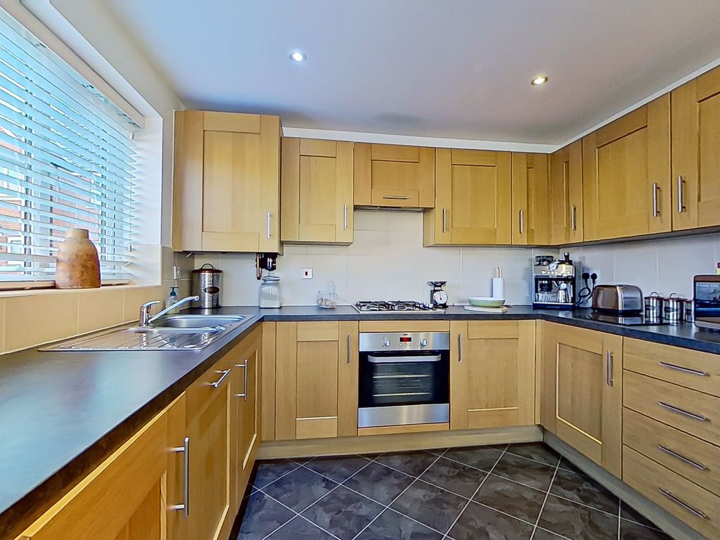 3 bed detached house for sale in Horsfall Drive, Walmley, Sutton Coldfield B76, £475,000