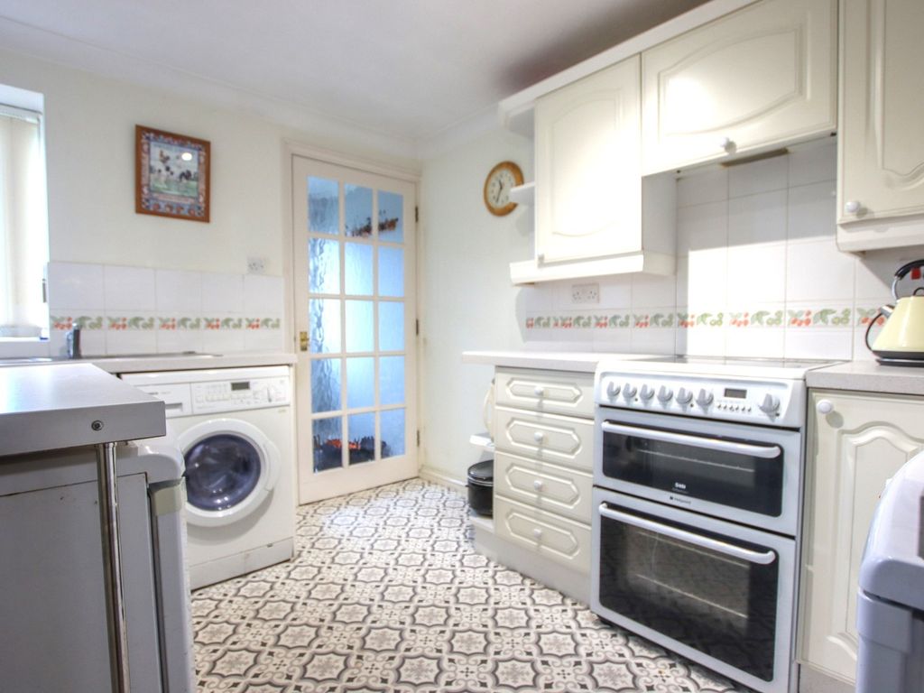 1 bed flat for sale in Hunstanton Road, Dersingham, King's Lynn PE31, £150,000