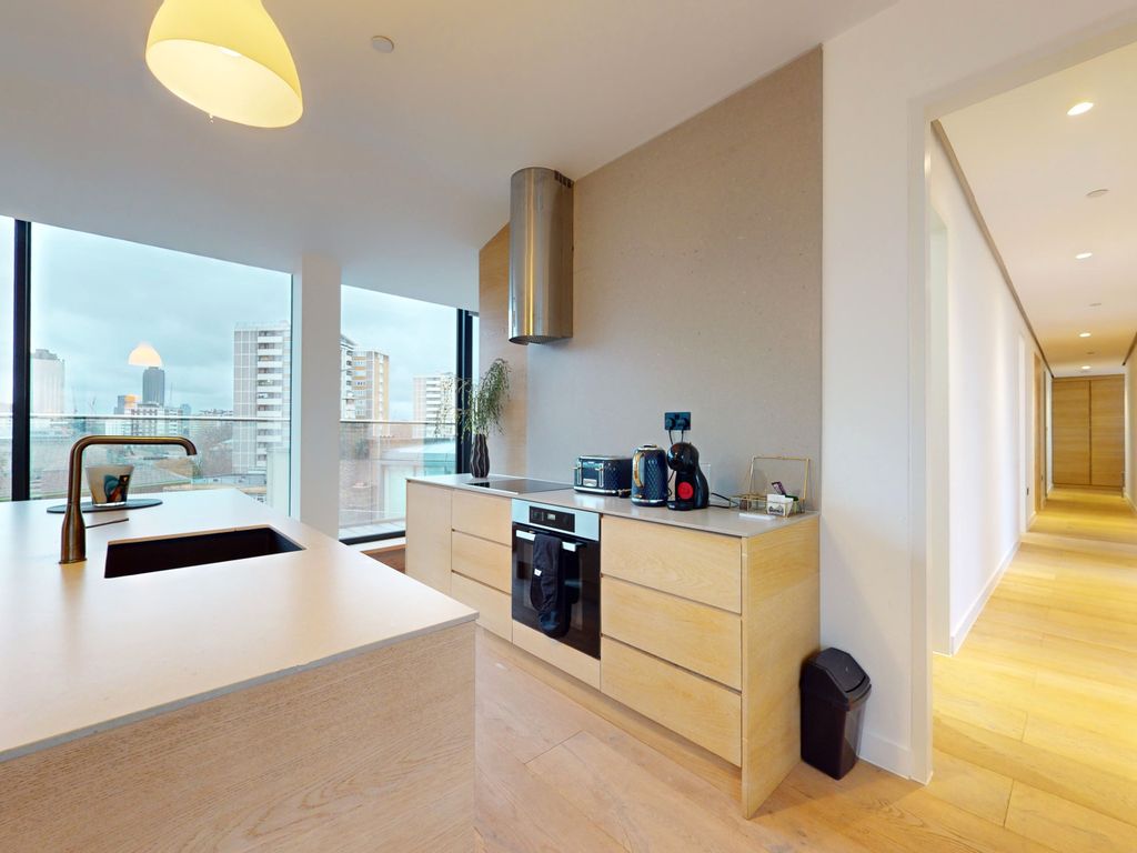 3 bed property for sale in City Approach, 190 City Road, London EC1V, £1,750,000