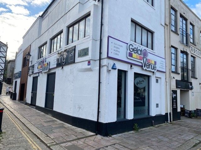 Retail premises to let in The Barbican, Plymouth, Devon PL1, £18,625 pa
