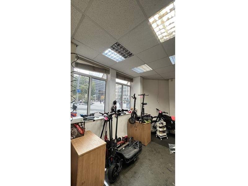 Retail premises for sale in Bristol, England, United Kingdom BS1, £190,000