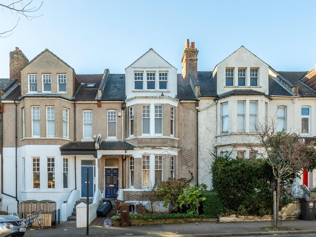 5 bed terraced house for sale in Cranwich Road, London N16, £1,600,000