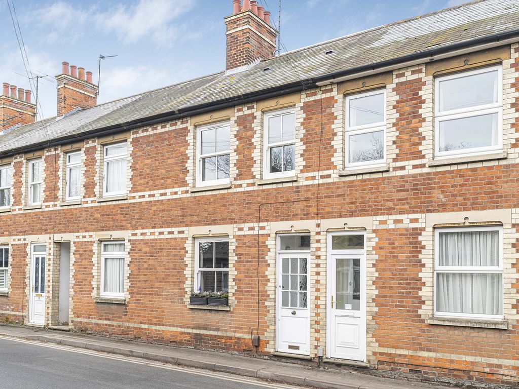 2 bed terraced house for sale in Croft Road, Wallingford OX10, £365,000