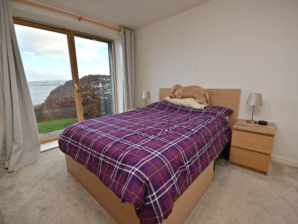 2 bed flat for sale in Tigh-Na-Cladach, Dunoon PA23, £155,000