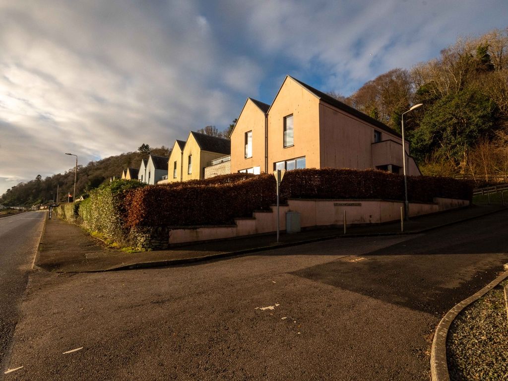 2 bed flat for sale in Tigh-Na-Cladach, Dunoon PA23, £155,000