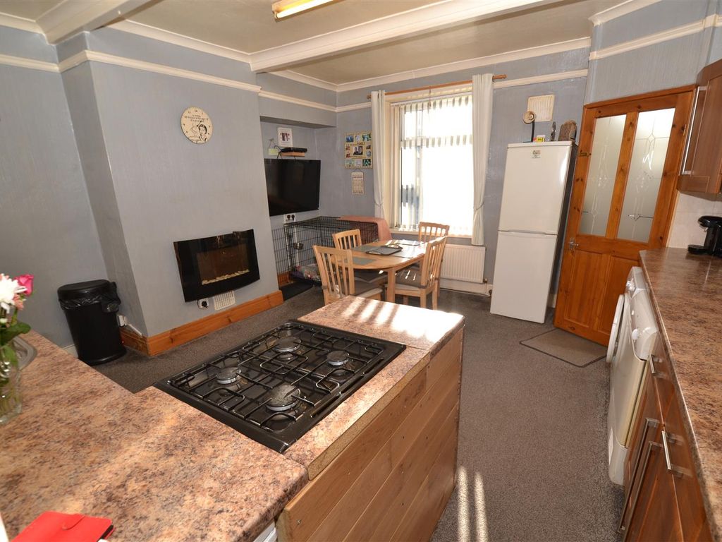 3 bed terraced house for sale in Evelyn Terrace, Queensbury, Bradford BD13, £174,950