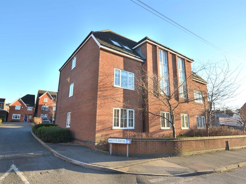 2 bed flat for sale in Watts Drive, Shepshed, Loughborough LE12, £124,950