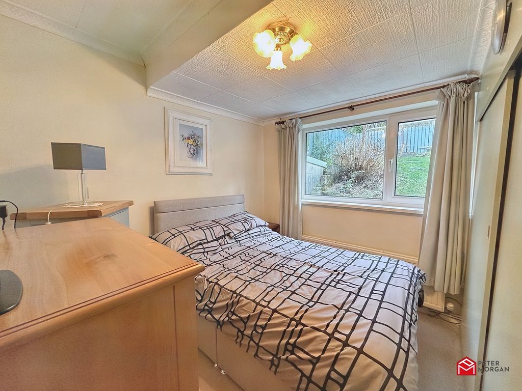 2 bed detached bungalow for sale in Heol Wenallt, Cwmgwrach, Neath Port Talbot. SA11, £180,000
