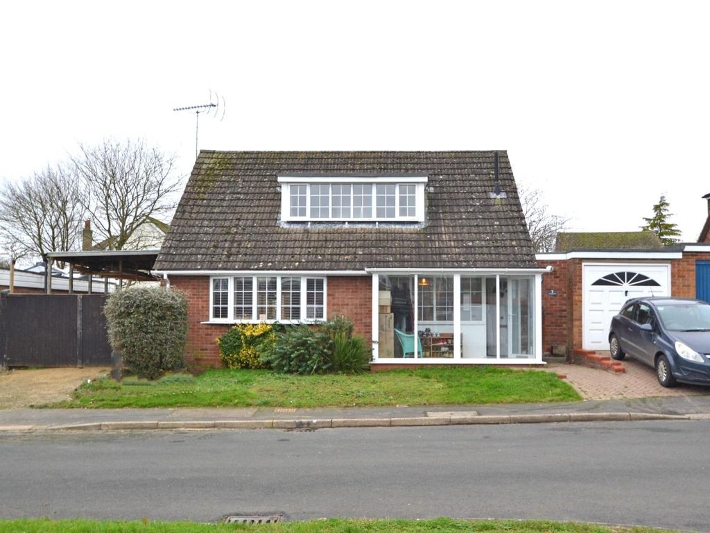 4 bed detached house for sale in Townsend Close, Barkway, Royston SG8, £610,000