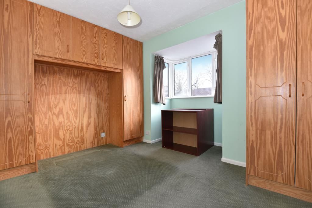 2 bed maisonette for sale in Maidenhead, Berkshire SL6, £275,000