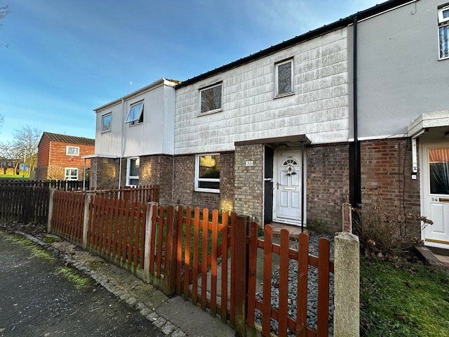2 bed terraced house to rent in Chiltern Gardens, Dawley, Telford, Shropshire TF4, £750 pcm