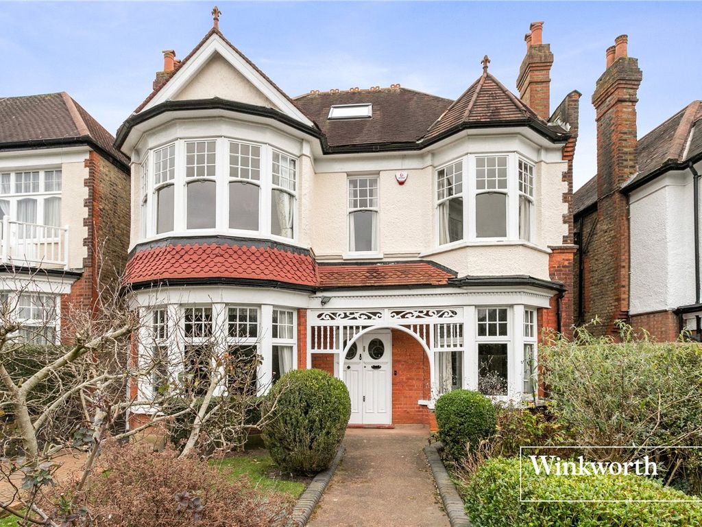 6 bed detached house for sale in Etchingham Park Road, Finchley, London N3, £2,250,000