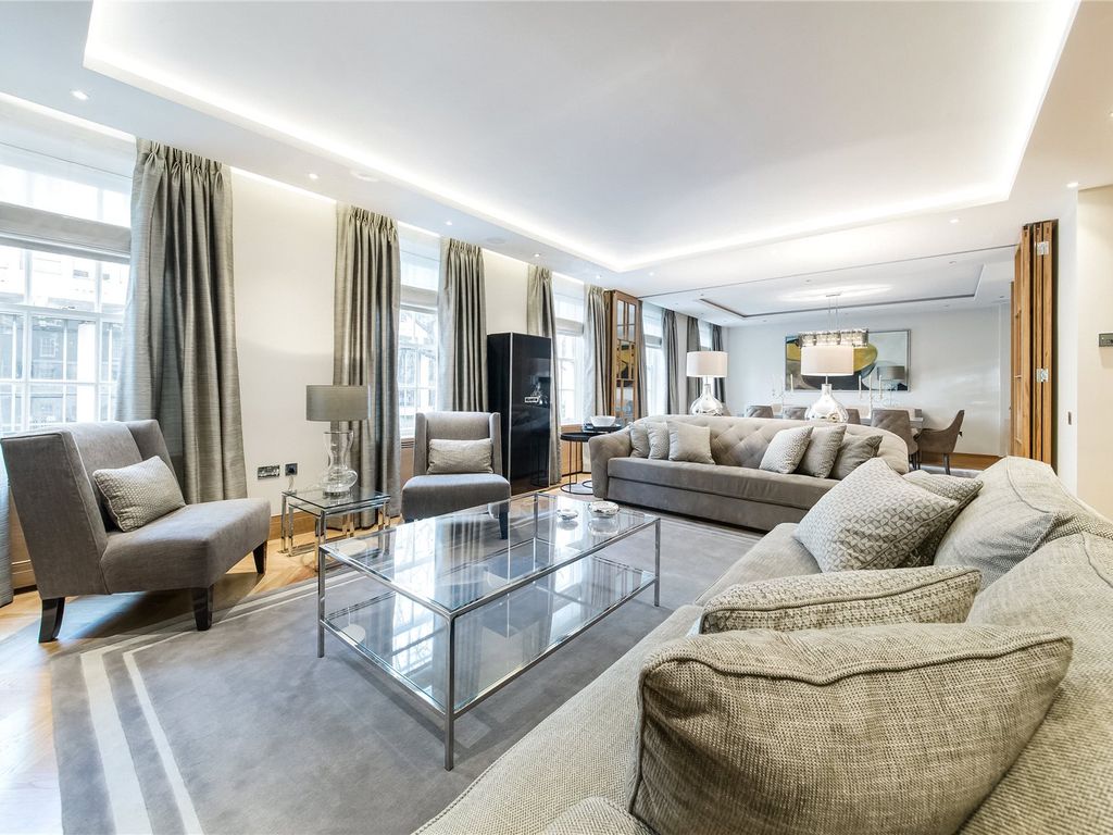 3 bed flat to rent in Upper Grosvenor Street, Mayfair W1K, £19,283 pcm