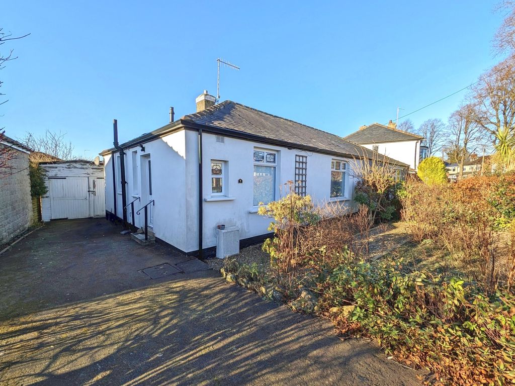 2 bed semi-detached bungalow for sale in Folds Crescent, Beauchief S8, £340,000