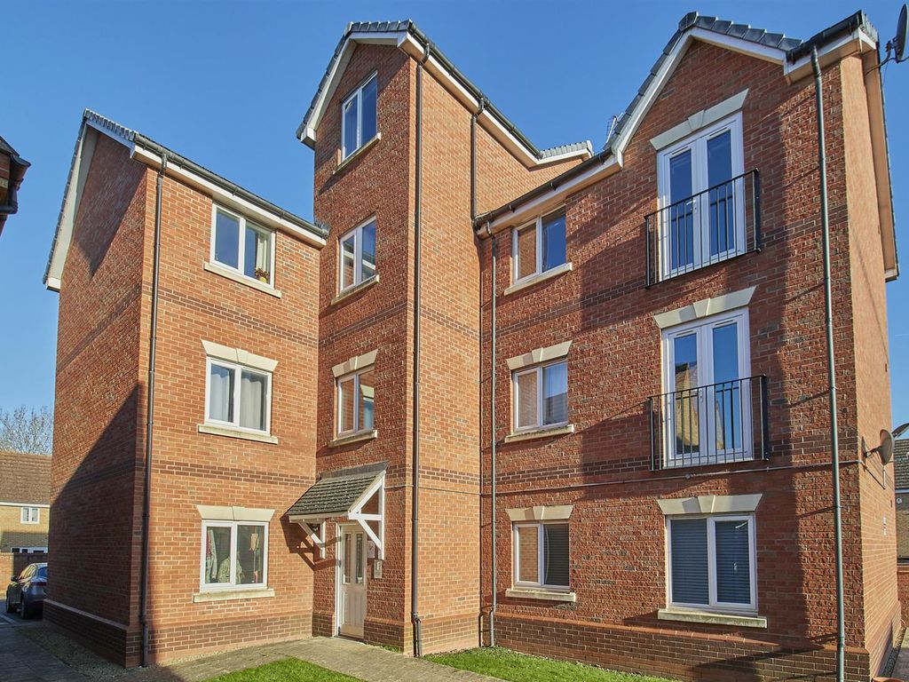 1 bed flat for sale in Pickering Close, Stoney Stanton, Leicester LE9, £105,000