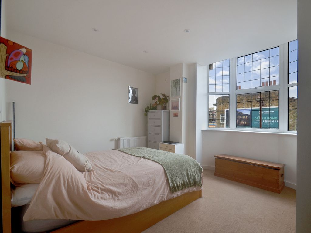 2 bed flat for sale in Deptford Market, Deptford High Street, London SE8, £112,500