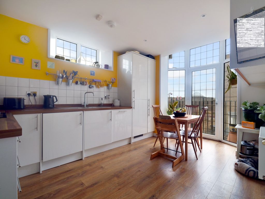 2 bed flat for sale in Deptford Market, Deptford High Street, London SE8, £112,500