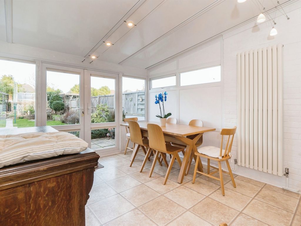3 bed detached house for sale in Margam Avenue, Southampton SO19, £450,000