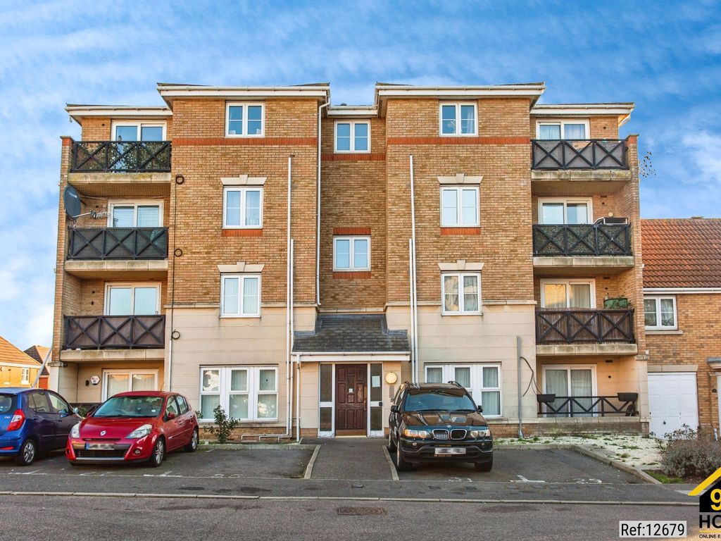 2 bed flat for sale in Collier Way, Southend-On-Sea, Essex SS1, £105,000