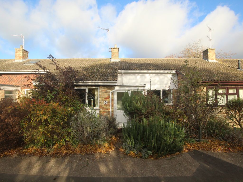 2 bed terraced bungalow for sale in Vineyard Walk, Bottisham, Cambridge CB25, £320,000