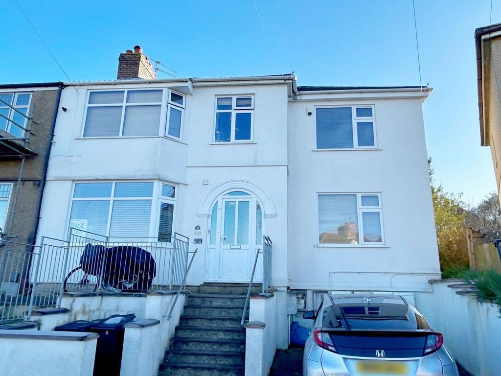 1 bed flat for sale in Wootton Crescent, St Annes, Bristol BS4, £185,000