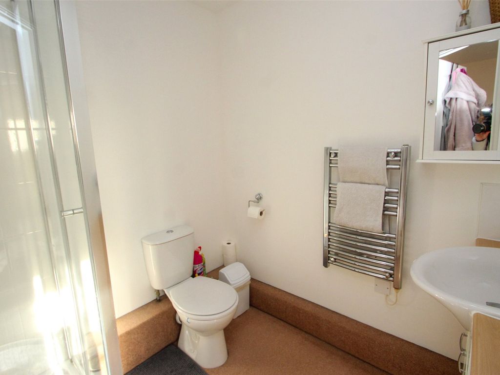 2 bed flat for sale in Chadwick Way, Hamble, Southampton, Hampshire SO31, £195,000