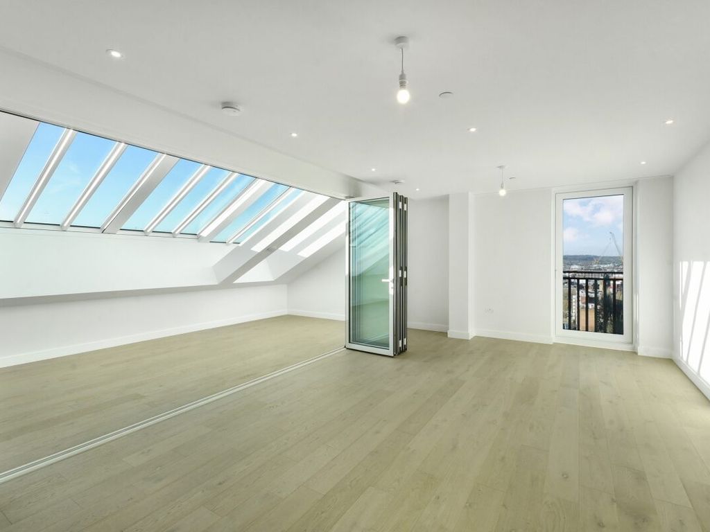 3 bed flat for sale in Brill Place, London NW1, £2,150,000