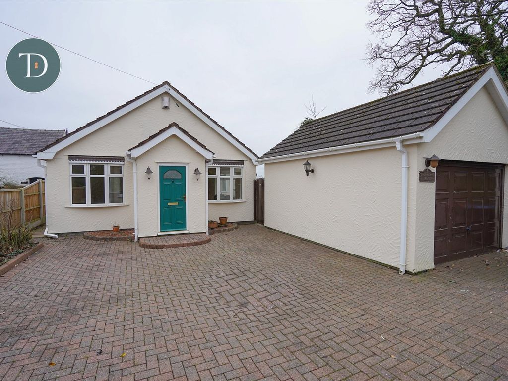 2 bed bungalow for sale in Strawberry Mead, Whitby Lane, Backford, Chester CH1, £300,000