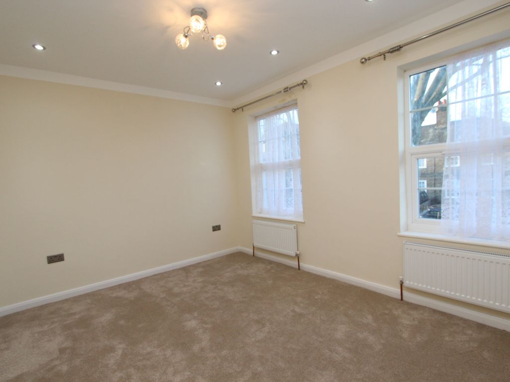 3 bed semi-detached house to rent in 34, Thermopylae Gate, London E14, £3,500 pcm