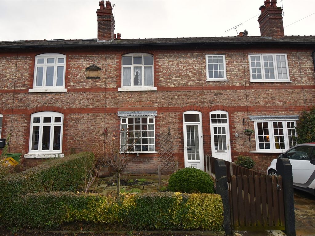 2 bed terraced house for sale in Moss Lane, Alderley Edge SK9, £375,000