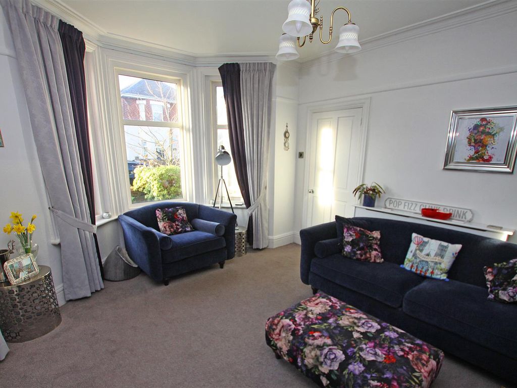 4 bed detached house for sale in Beswick Avenue, Bournemouth BH10, £425,000