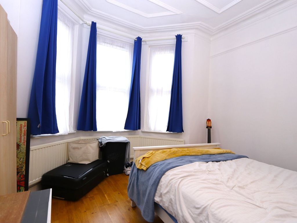 Property to rent in Rutland Gardens, London N4, £700 pcm