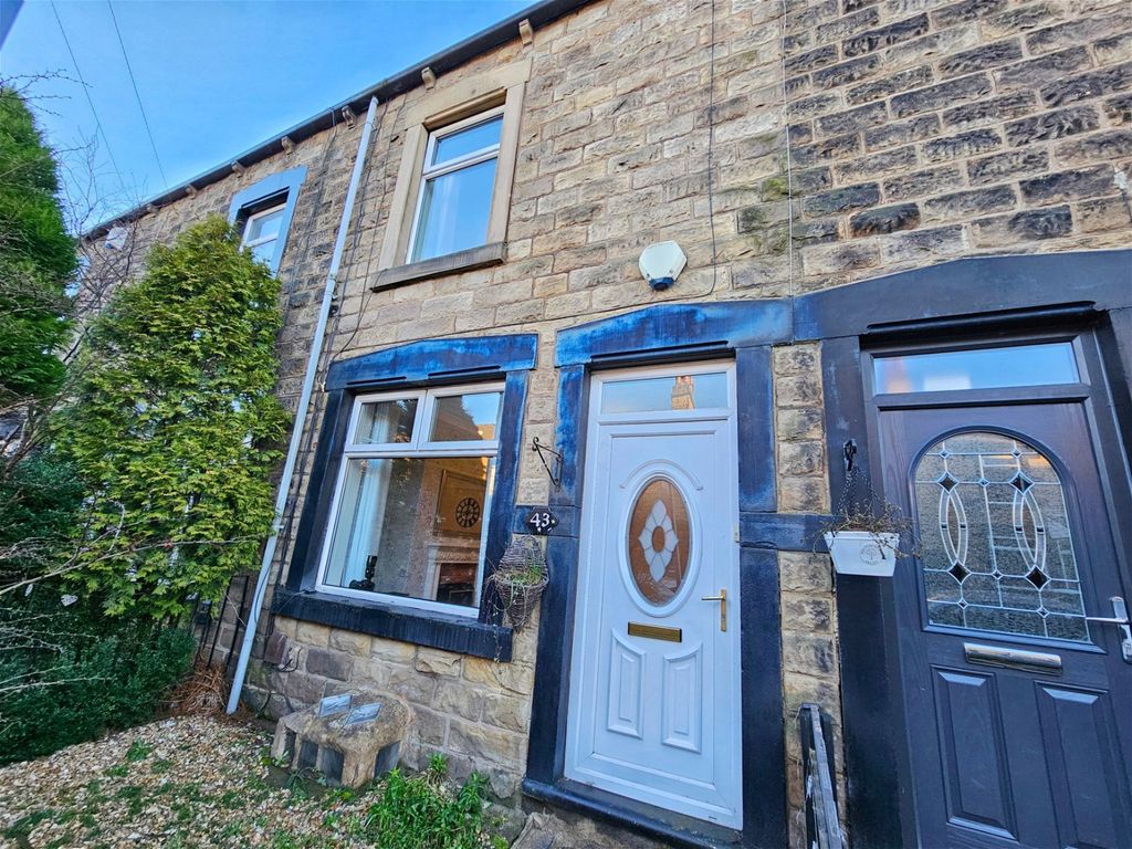 3 bed terraced house for sale in Derby Street, Barnsley S70, £130,000