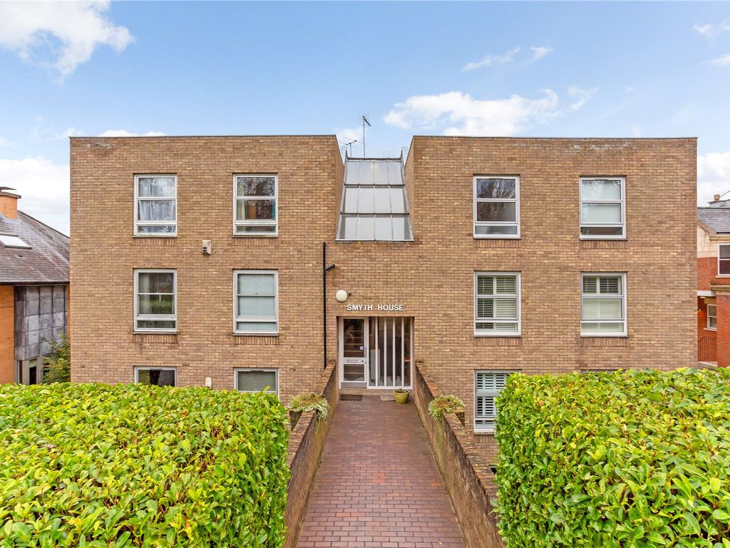3 bed flat for sale in Bridge Road, Leigh Woods, Bristol BS8, £535,000