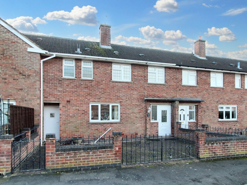 3 bed terraced house for sale in Queens Road, Blaby, Leicester LE8, £215,000