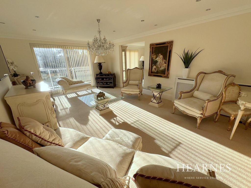 3 bed flat for sale in Burton Road, Branksome Park, Poole BH13, £800,000
