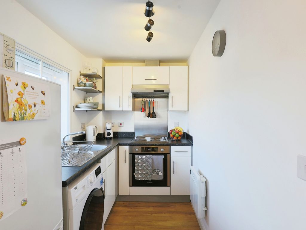 1 bed flat for sale in Ophelia Drive, Stratford-Upon-Avon CV37, £155,000
