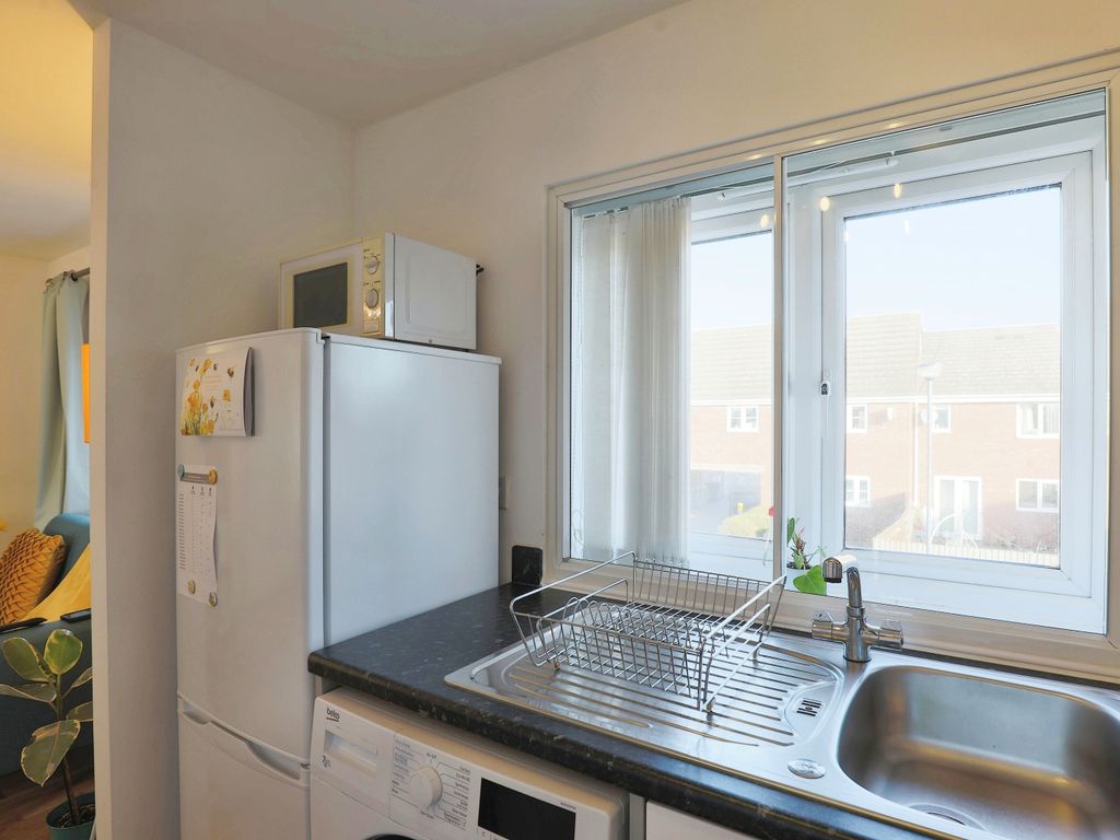 1 bed flat for sale in Ophelia Drive, Stratford-Upon-Avon CV37, £155,000