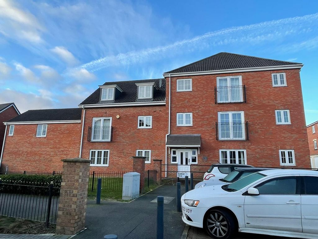 1 bed flat for sale in Willowdale, Middleton, Leeds LS10, £120,000