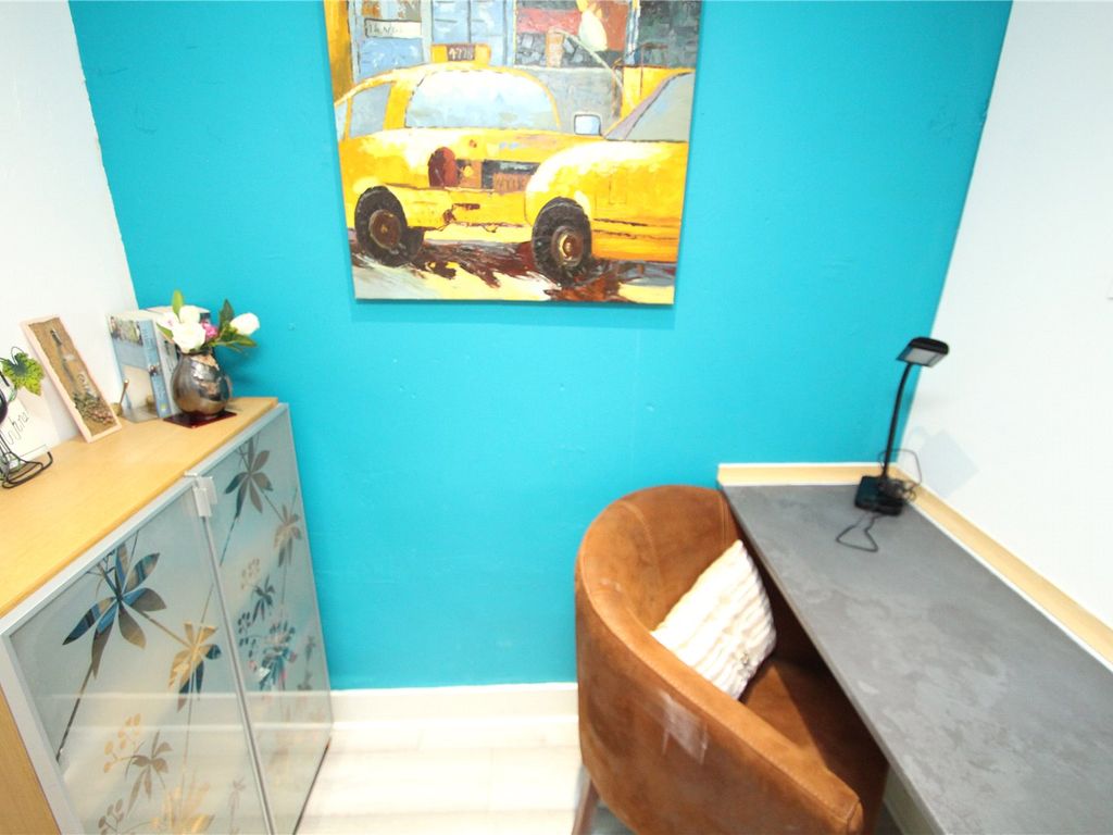 1 bed flat for sale in Kirklee Road, Bellshill ML4, £50,000