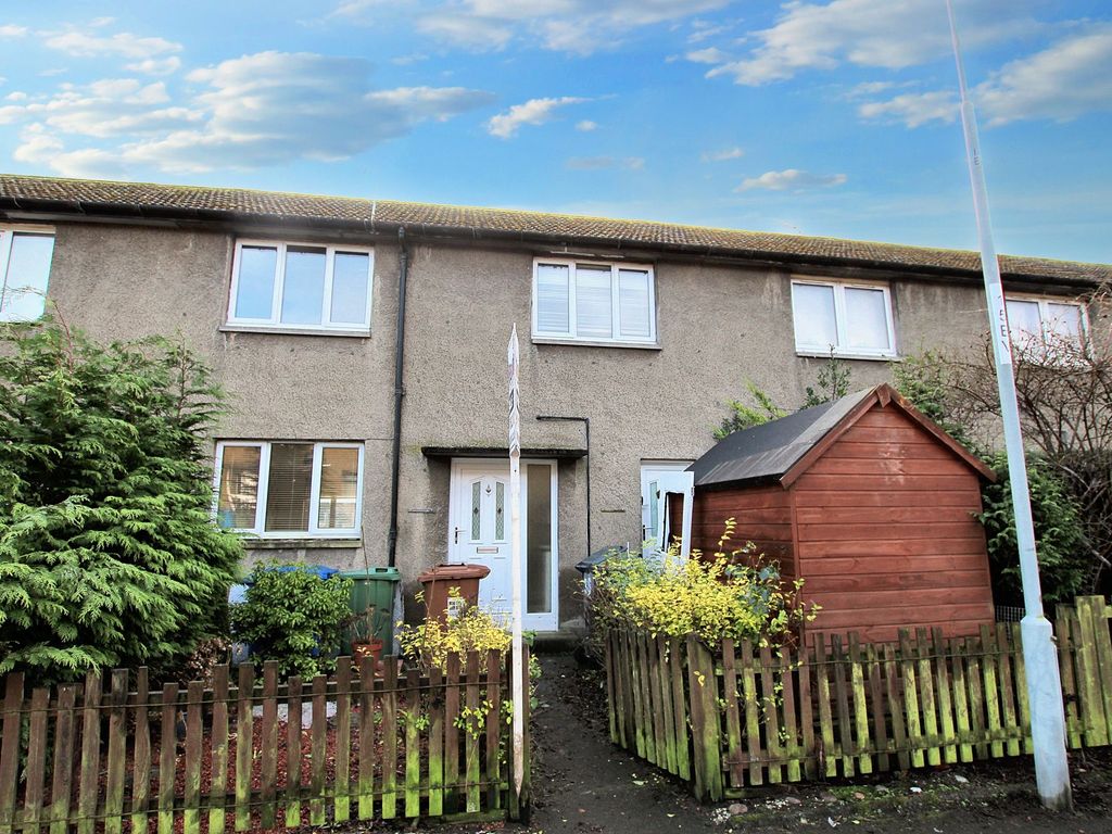 3 bed terraced house for sale in Craigseaton, Broxburn EH52, £139,000