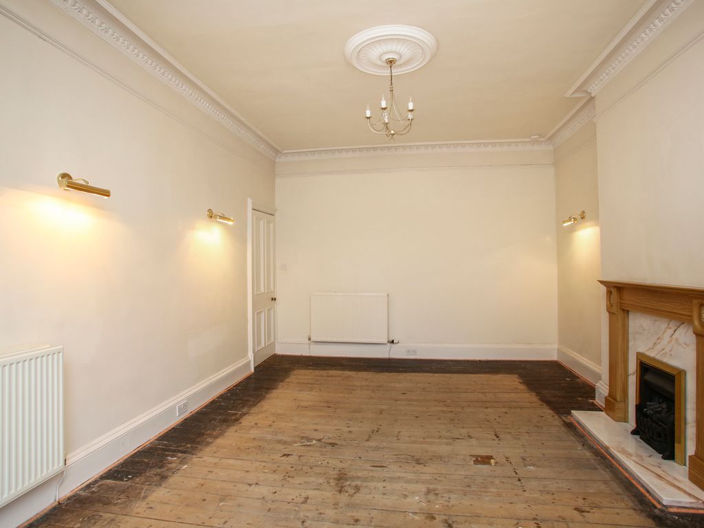 2 bed flat for sale in 68/2 Joppa Road, Joppa, Edinburgh EH15, £245,000