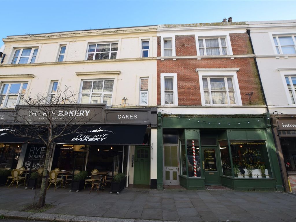 2 bed flat to rent in Kings Road, St. Leonards-On-Sea TN37, £1,100 pcm