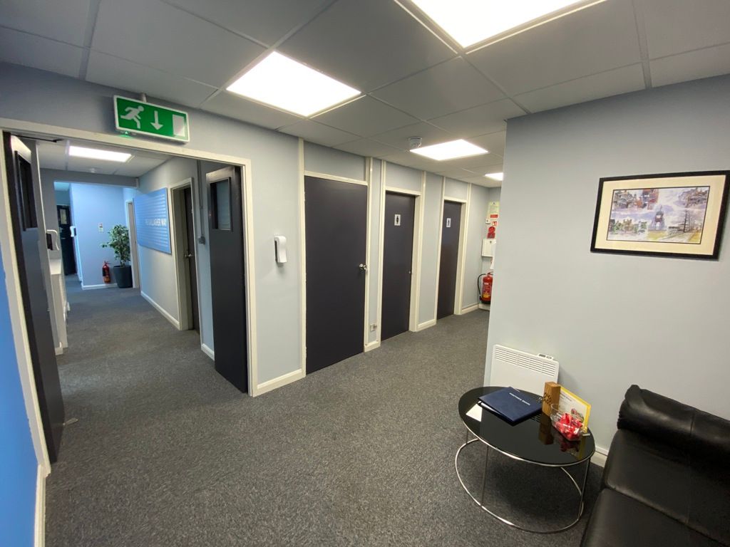 Office to let in First Floor, 171 Boughton, Boughton, Chester, Cheshire CH3, £30,000 pa