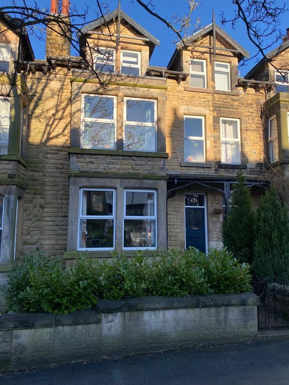 5 bed terraced house for sale in Valley Drive, Harrogate HG2, £825,000