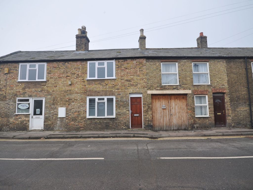 1 bed flat for sale in Barrs Street, Whittlesey PE7, £95,000