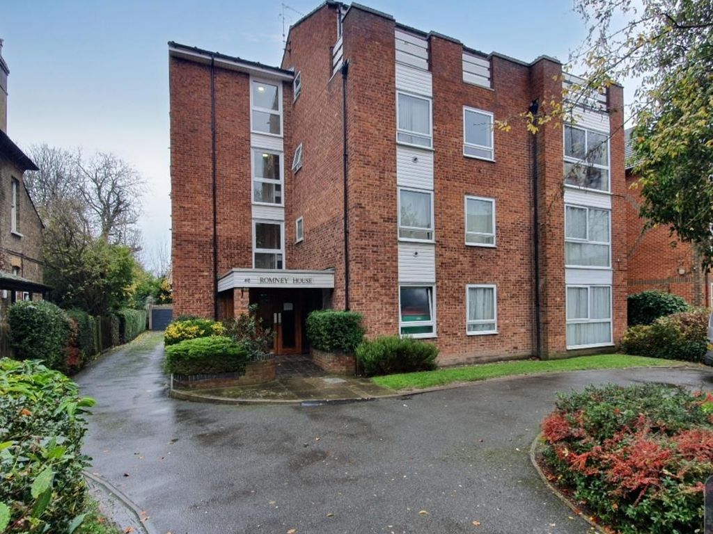 1 bed flat to rent in Mulgrave Road, Belmont, Sutton SM2, £1,225 pcm