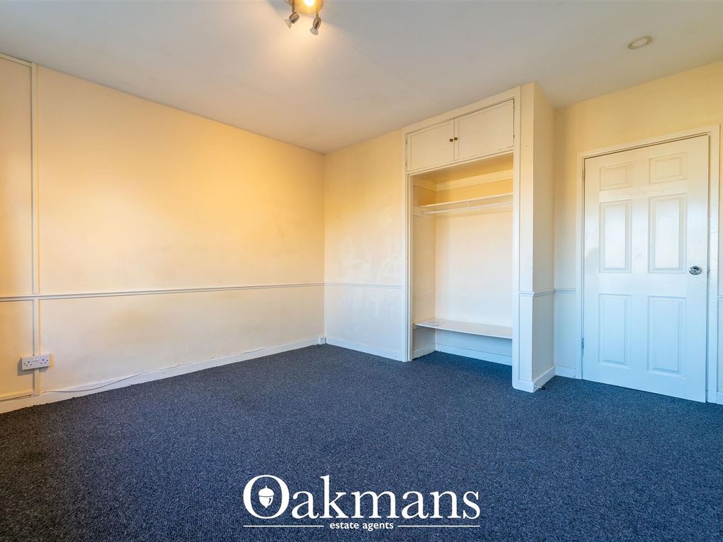 2 bed flat for sale in Sandown Court, Abdon Avenue, Birmingham B29, £90,000