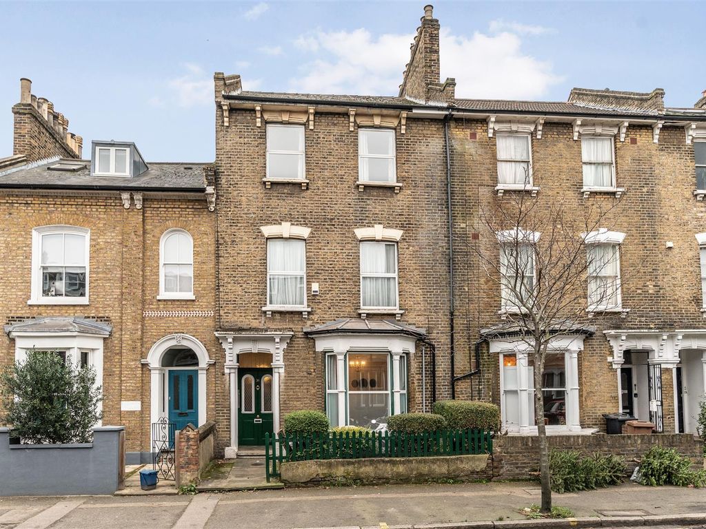 5 bed property for sale in Cricketfield Road, London E5, £1,200,000